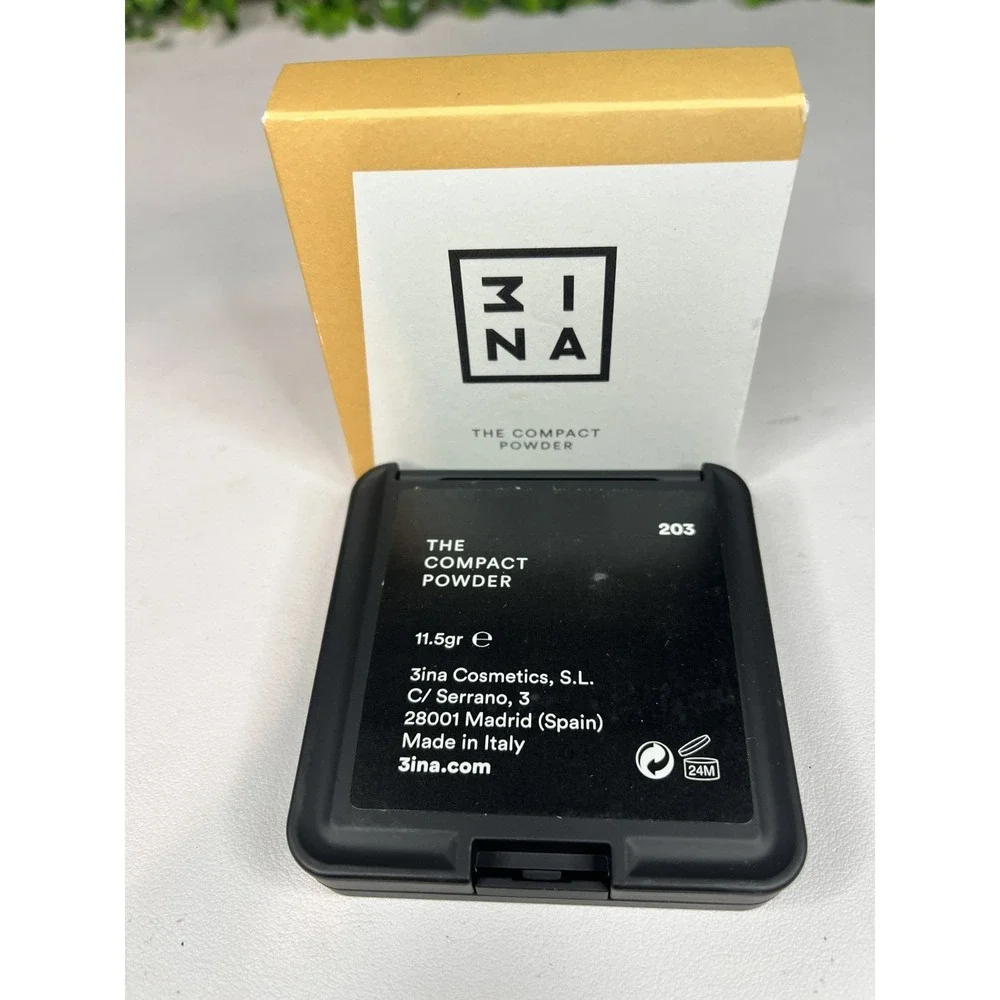 3INA The Compact Powder ~ 203 ~ Pressed Powder 11.5g - NEW IN BOX